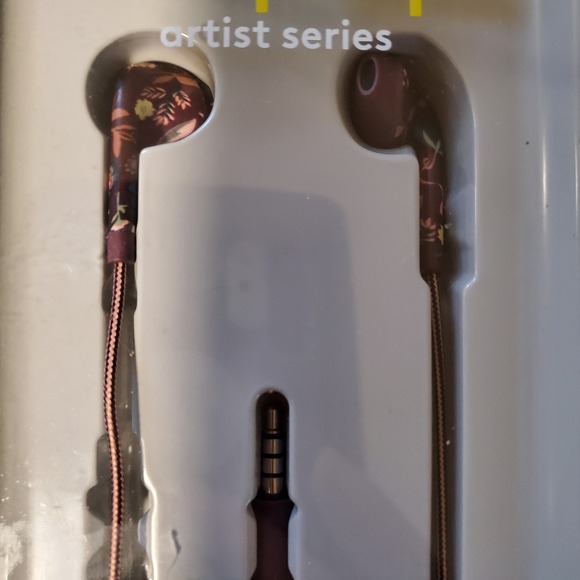 Heyday Artist Series Wired Earbuds Floral Design 3.5mm Aux Plug - Picture 6 of 6